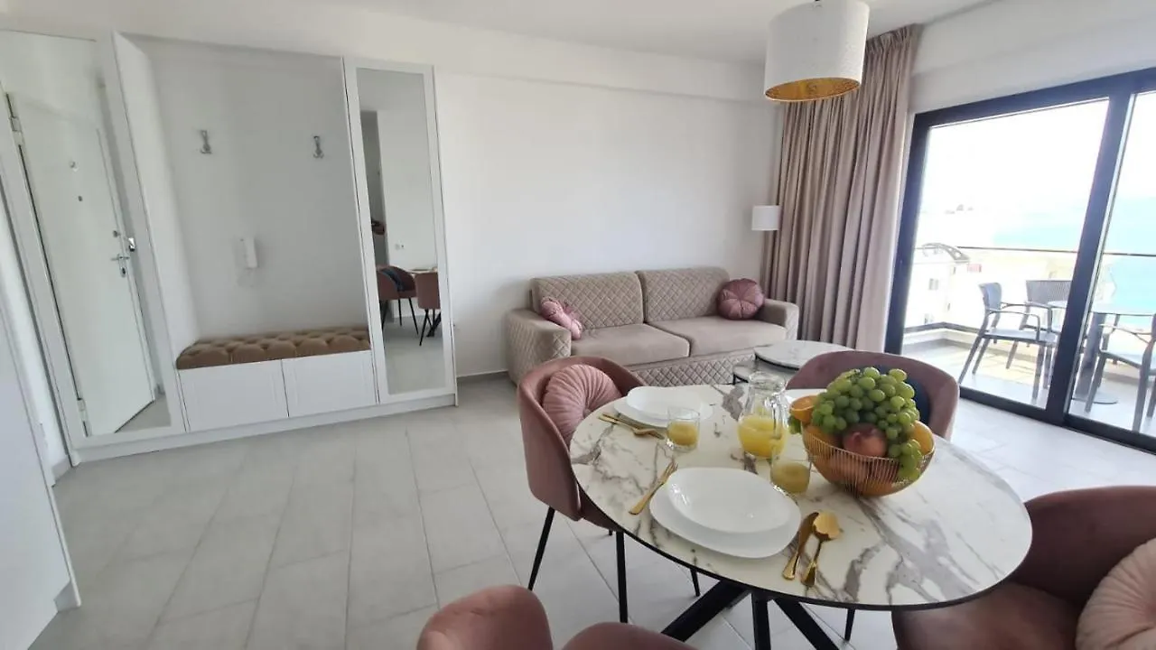 Luxury Sea View Apartments Sarande